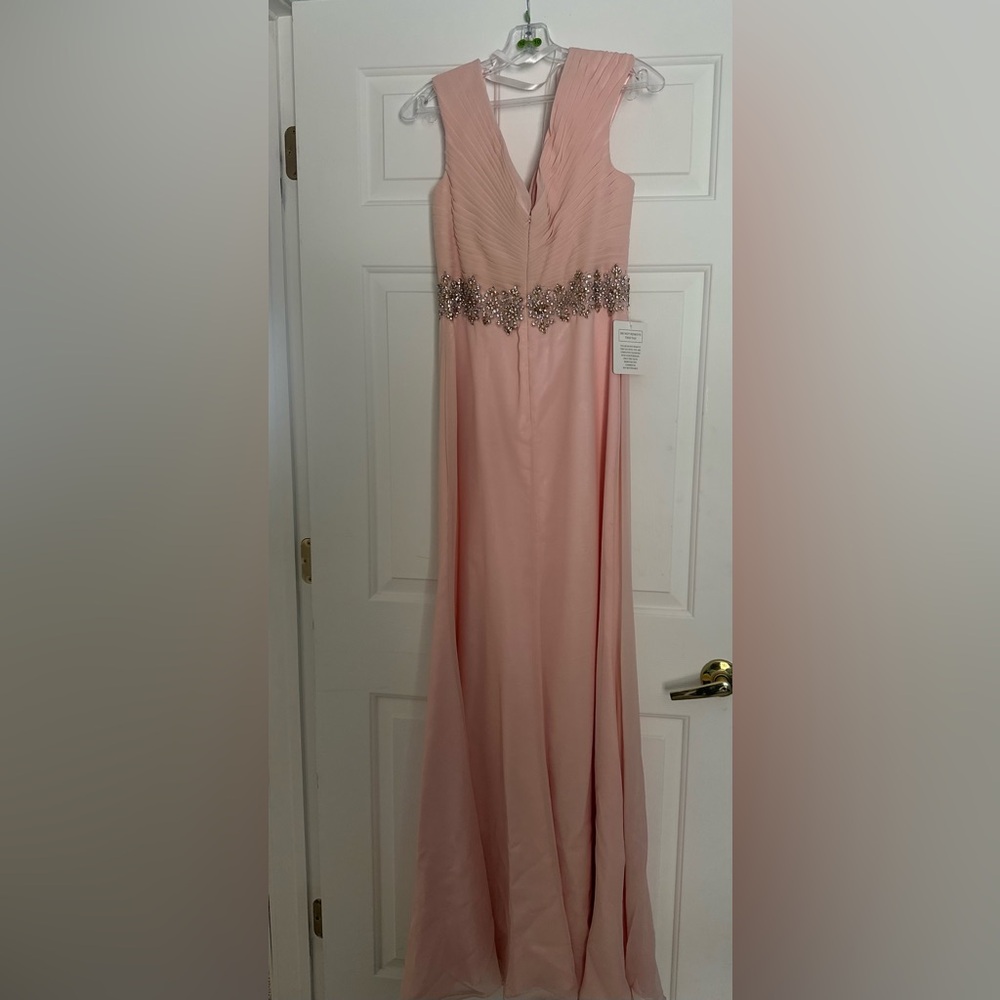 Elegant Pink Maxi Dress